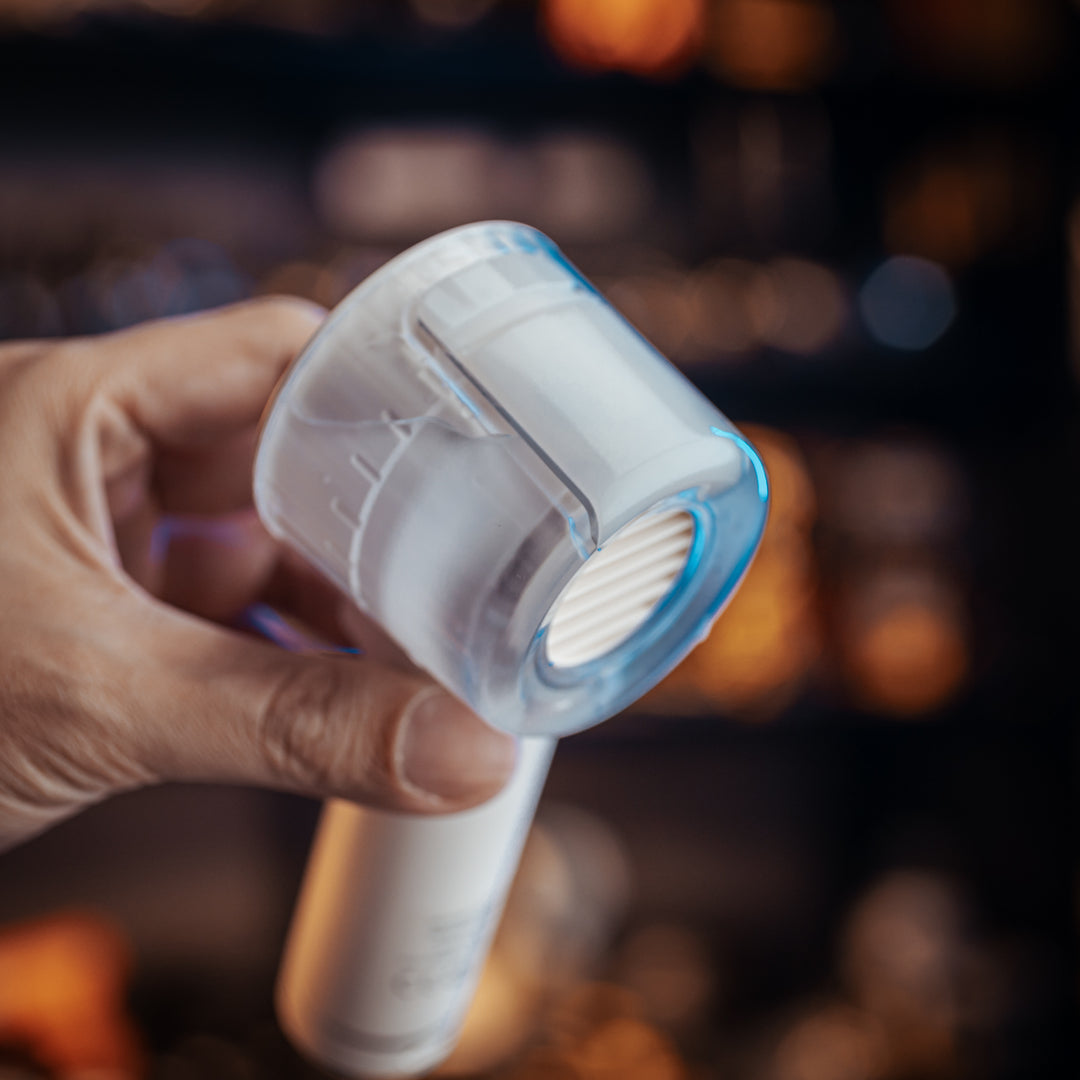 izzCool 20 (White) - Handheld Air Conditioner Fan (2,000mAh)