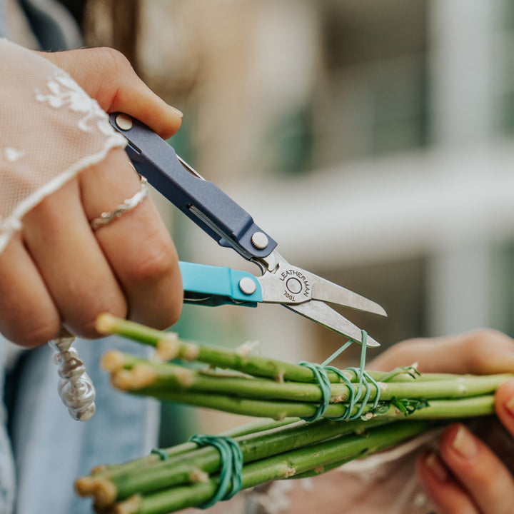 Leatherman Micra - Lavender Mist trimming flower stems - Nitecore Singapore
