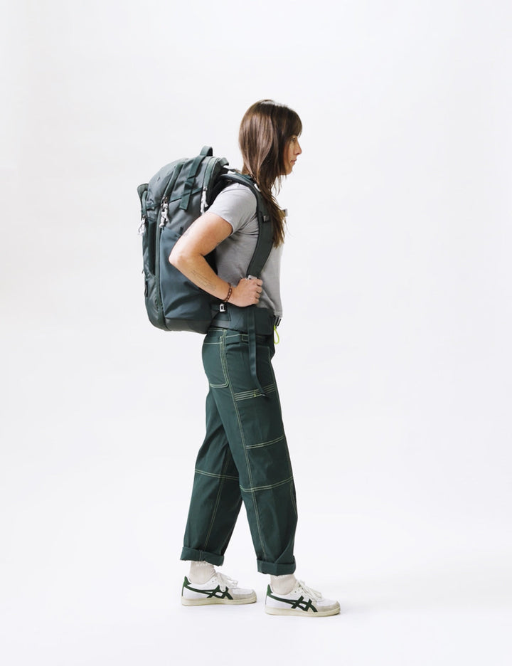 Matador 35L Global Travel Pack in Juniper - on-model video